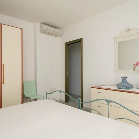Apartment Bouganville *