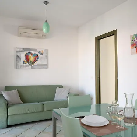 Apartment Bouganville Budoni