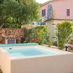 Bouganville Apartment