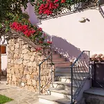 Bouganville Apartment
