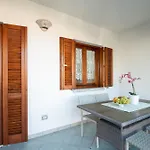 Bouganville * Budoni