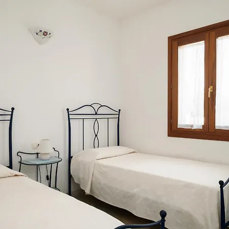 Bouganville Apartman Budoni