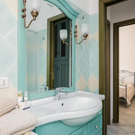 Bouganville * Budoni